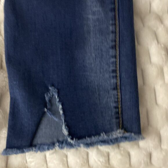 Women’s Plus SZ 21 Dark Wash Mid Rise Distressed Slim Straight Jeans Stretch - Picture 9 of 14